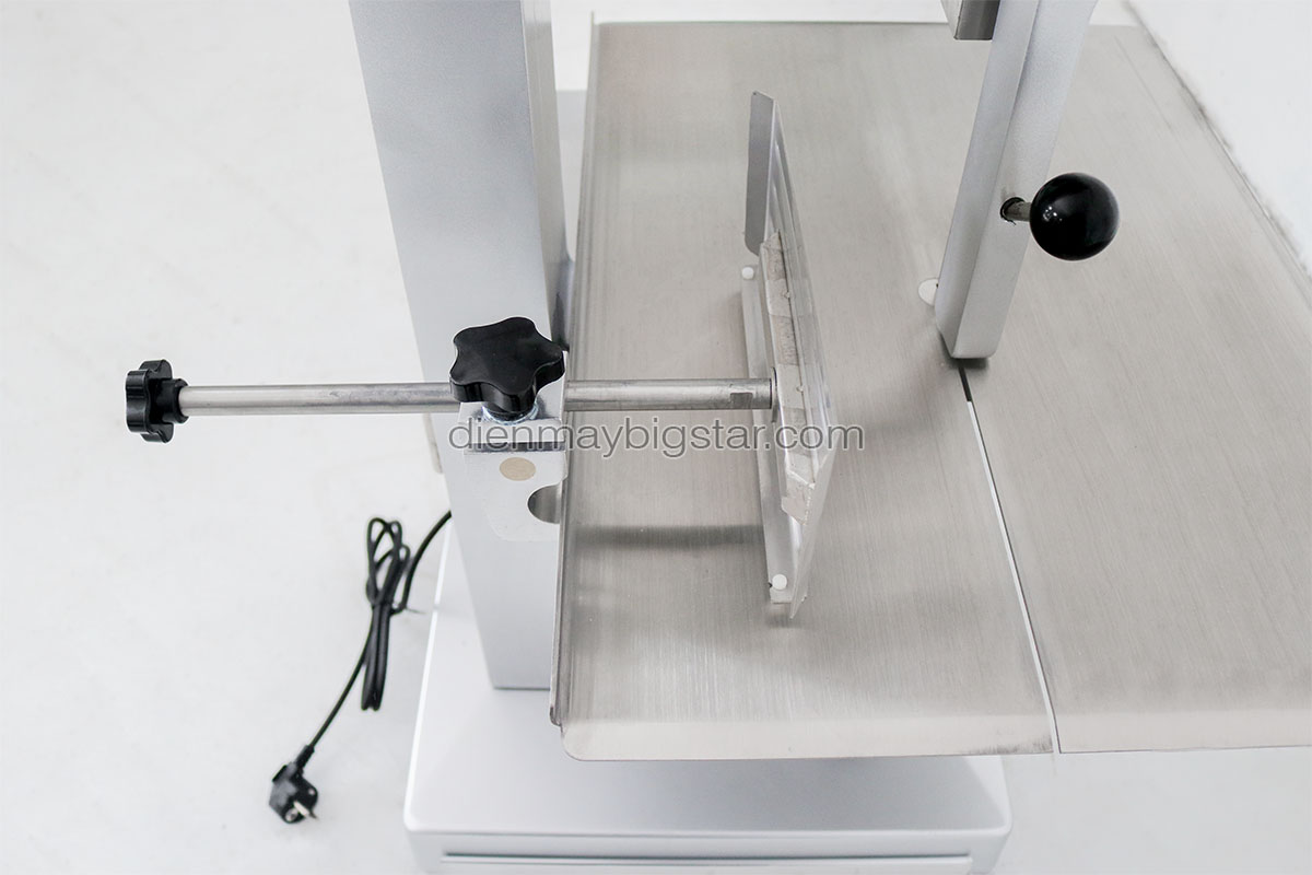 may cat xuong J310 1.8