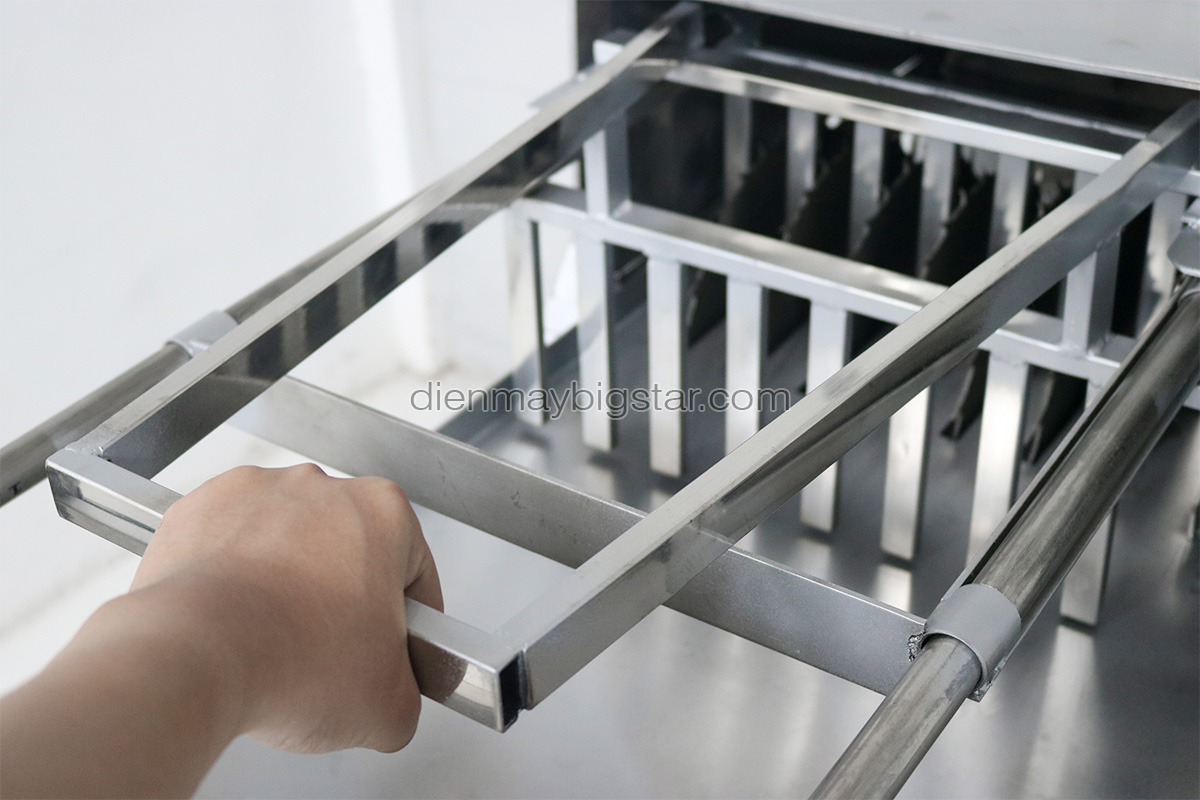 may cua nuoc da 7 luoi them luoi phu mau moi 1.4