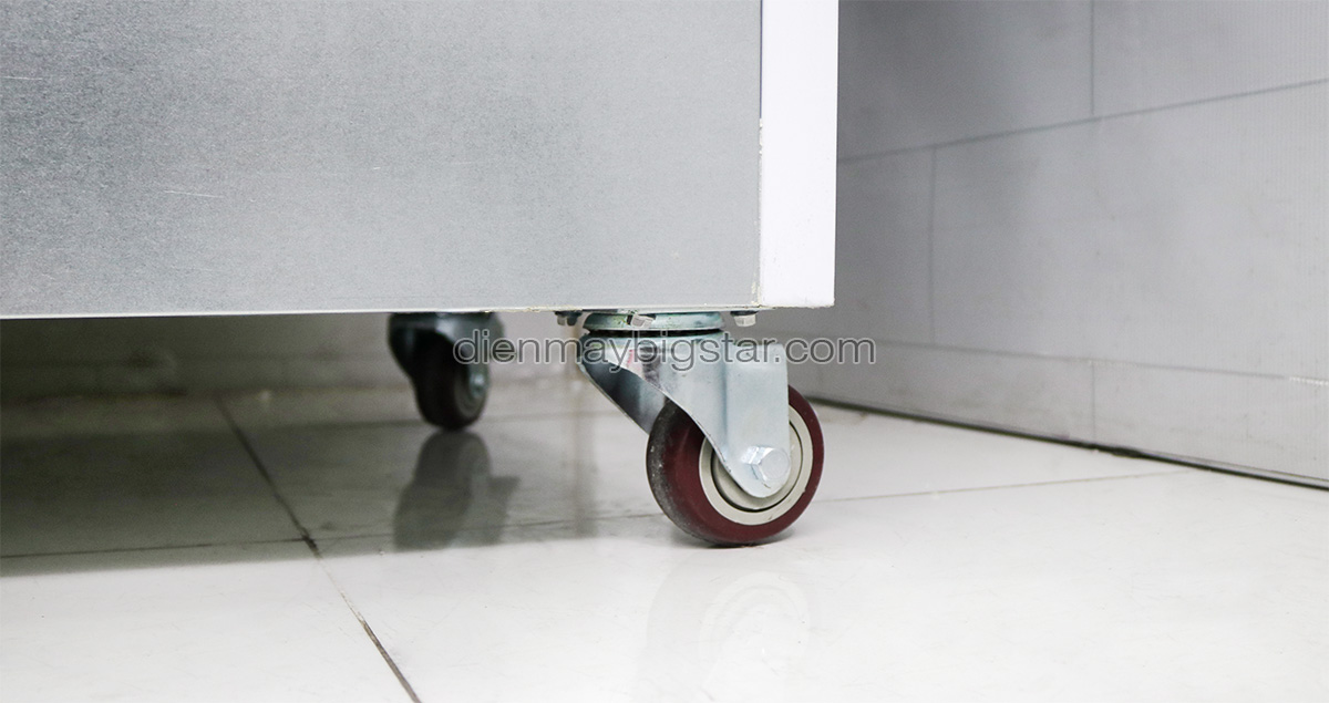 Tủ mát 3 cánh Đài Loan DL-1800F 29 tu mat 3 canh dai loan DL 1800F 1.7