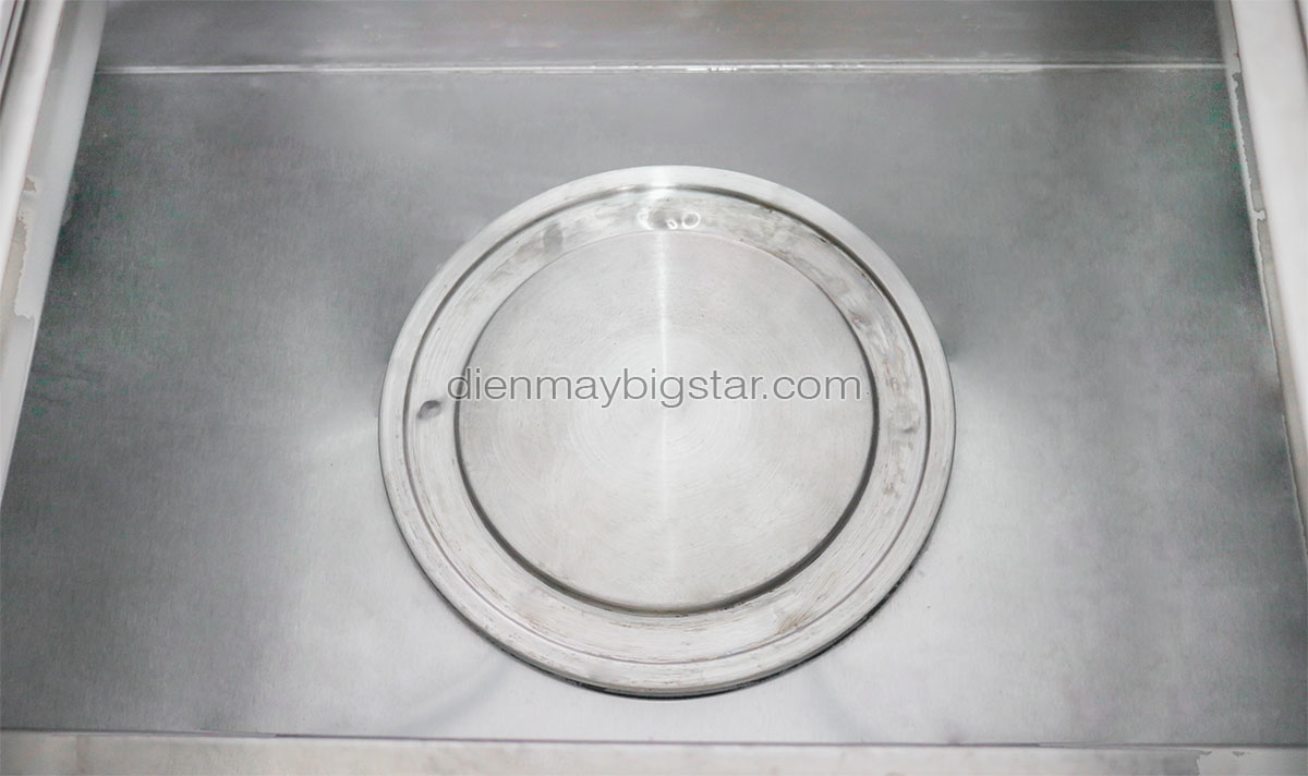 tu ham nong thuc an 3 khay T 3LL 1.3