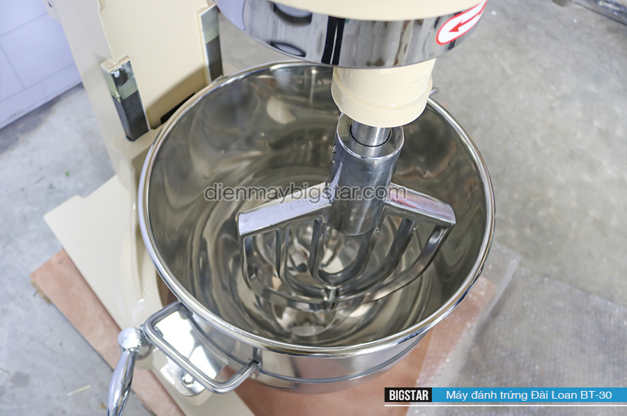 Máy đánh bột Đài Loan BT-30 29 May danh trung dai loan BT 30 5