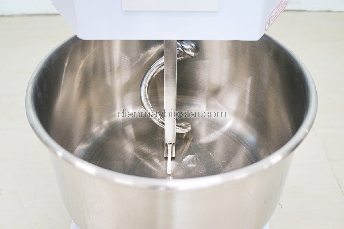 may tron bot mi hs20 13