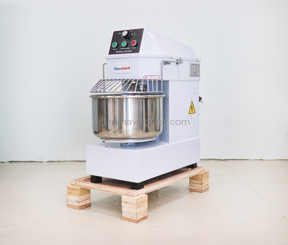 may tron bot mi hs20 4