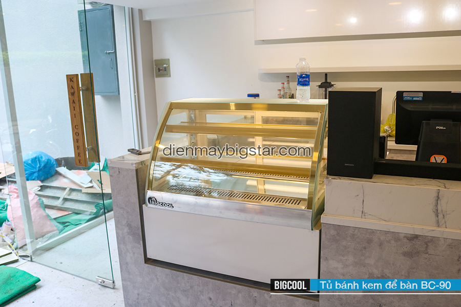 tu banh kem kinh cong de ban bc 90 bigcool e1700759361323