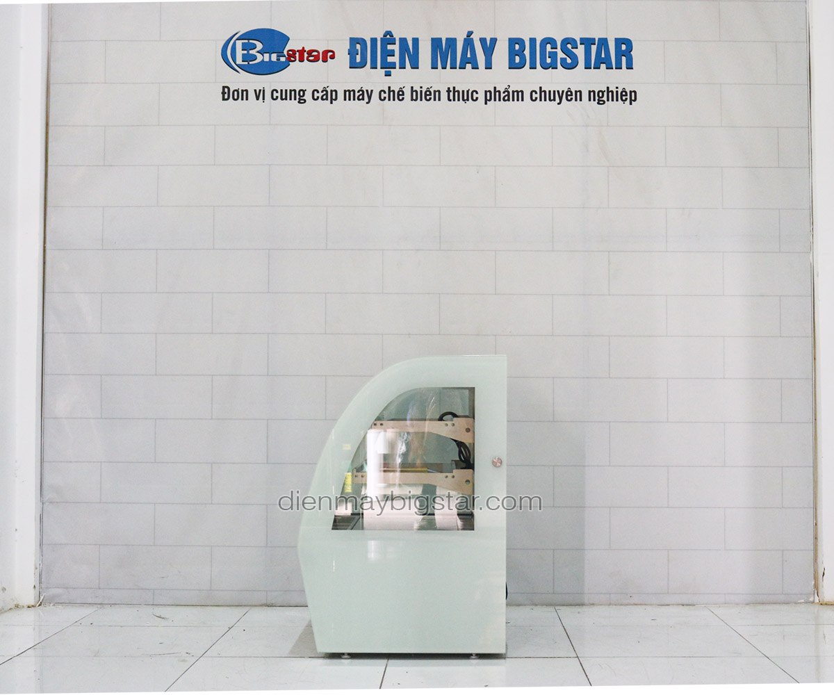 Tủ bánh kem để bàn kính cong BC-70 700mm 16 tu banh kem de ban kinh cong bc 70 700mm 8