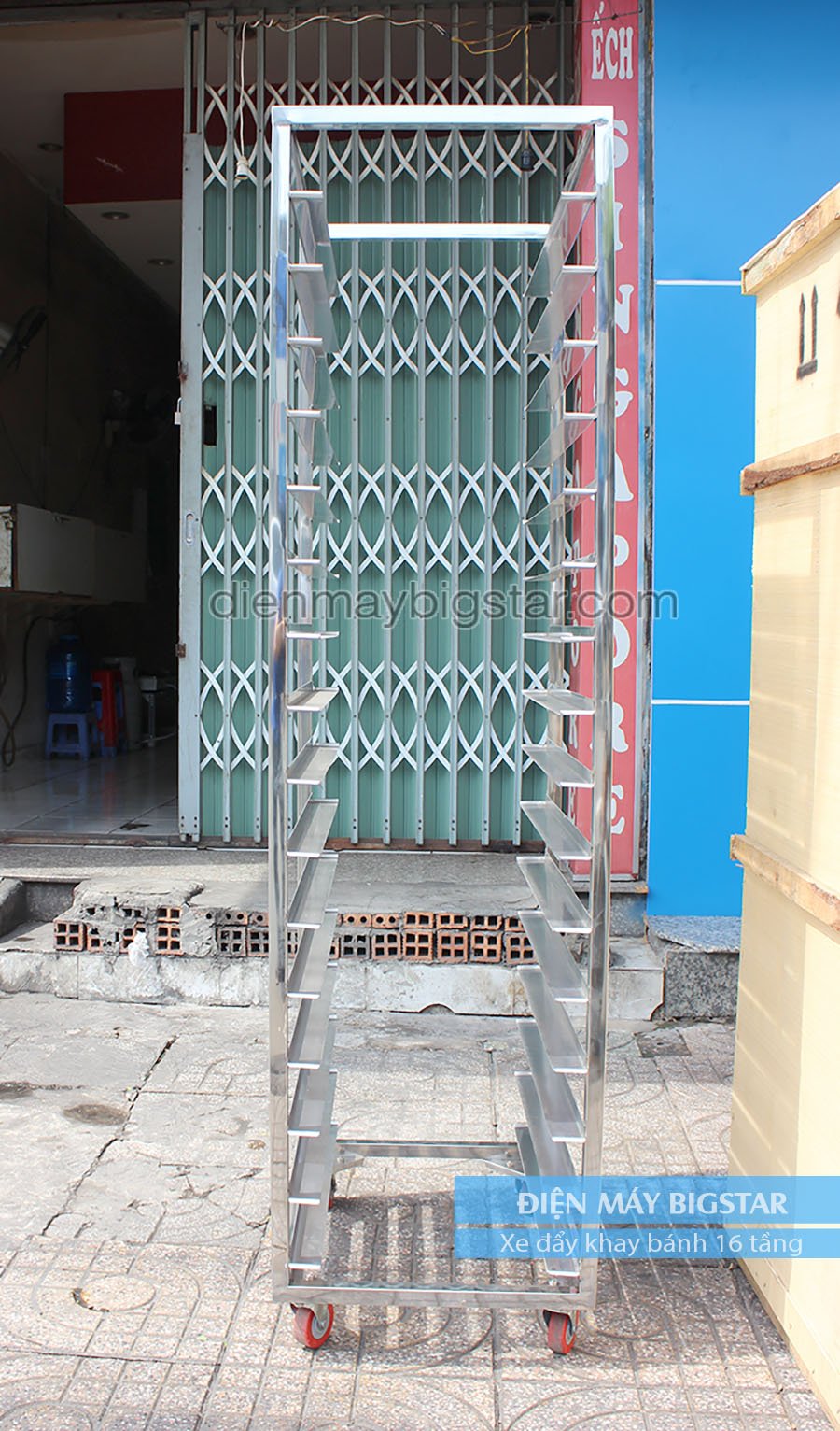 xe day khay banh 16 tang 2 1