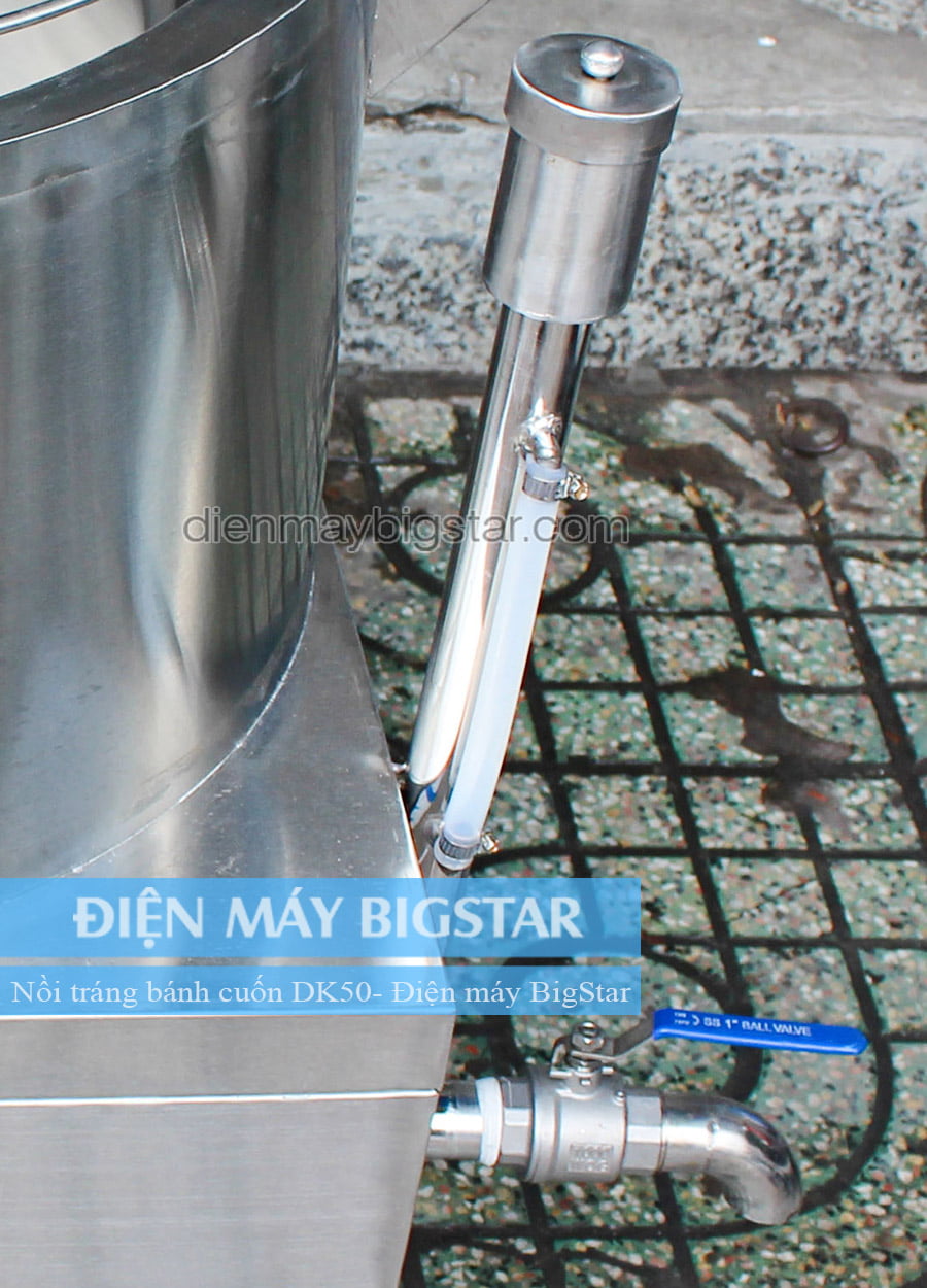 ống tiếp nước và van xả nước nồi tráng bánh cuốn điện