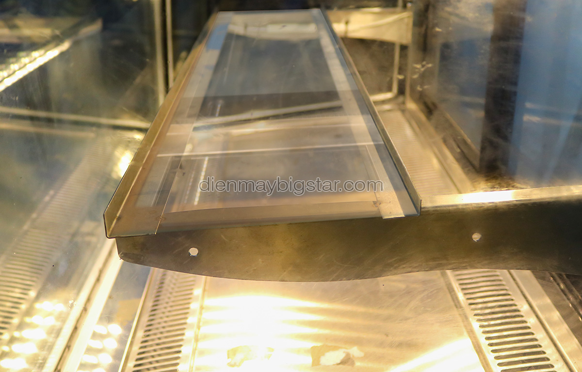 tu trung bay banh de ban bigcool 900mm ck t90 tr 5