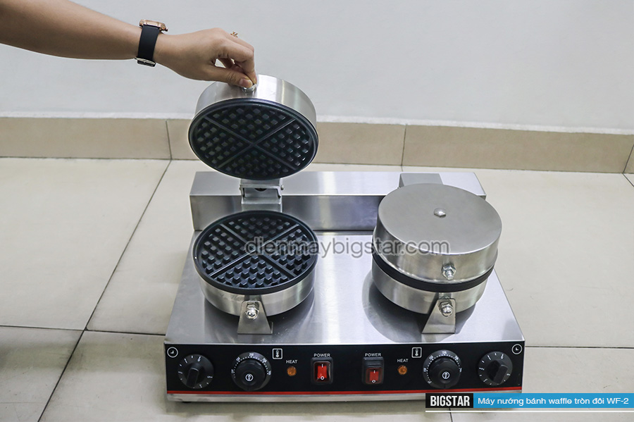 May nuong banh waffle tron doi WF 2 8 1