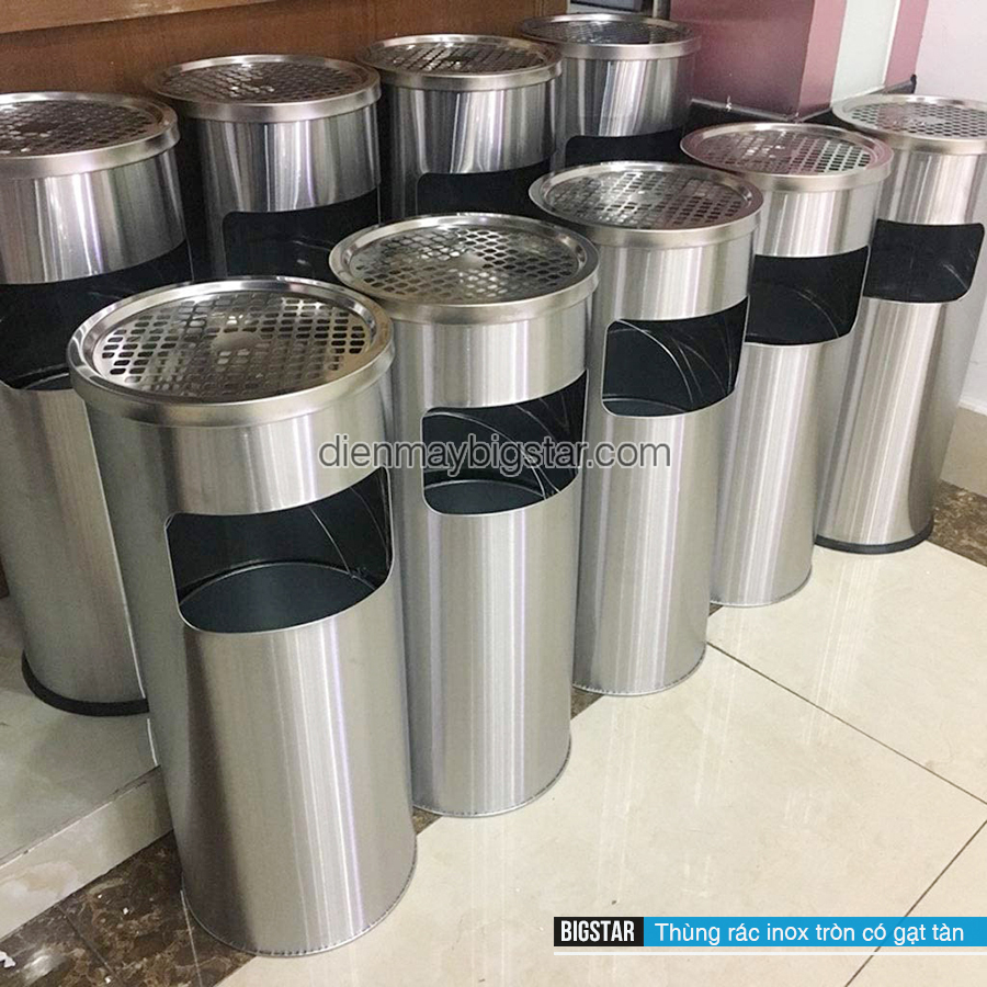 thung rac inox co gat tan thuoc 4