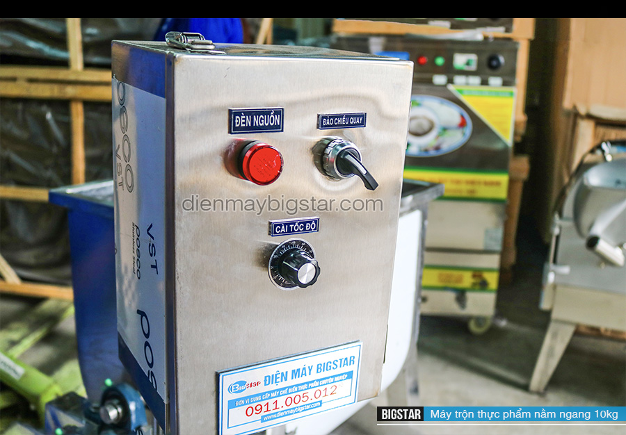 Máy trộn thực phẩm nằm ngang 10kg 21 May tron thuc pham nam ngang 10kg 7