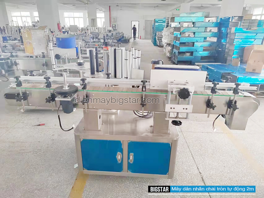 Máy dán nhãn chai tròn tự động 2m