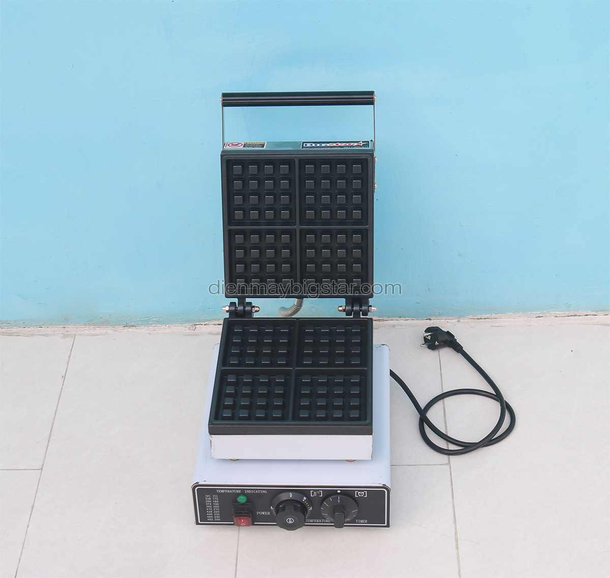 may nuong banh Waffle vuong don SZW 4 3