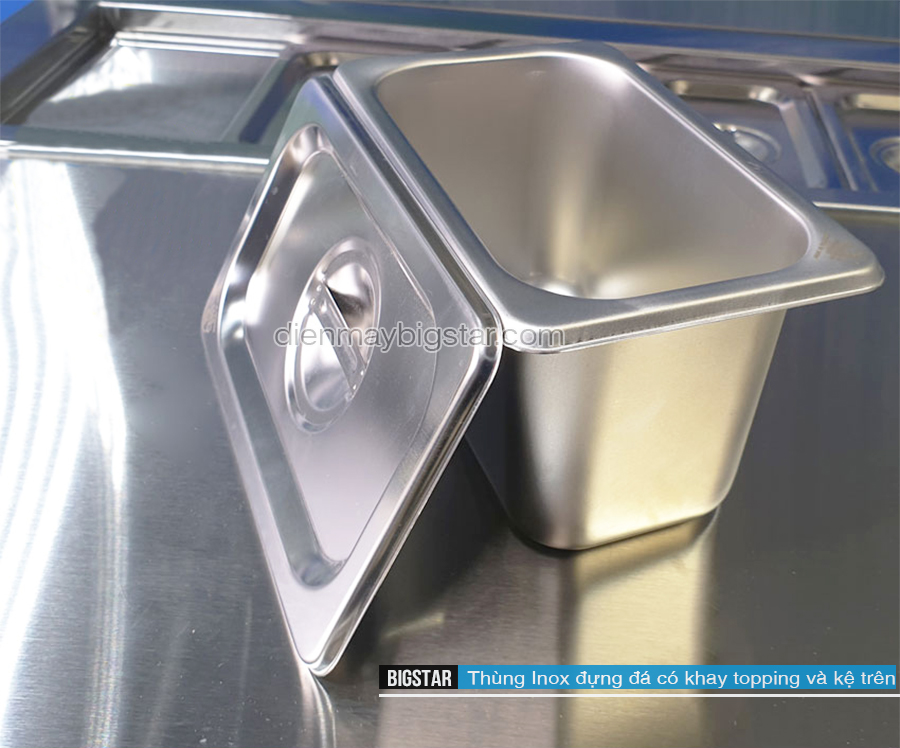 thung inox dung da co khay topping va ke tren 3