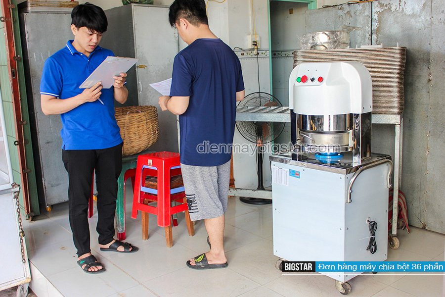 don hang may chia bot banh mi bang dien 36 phan