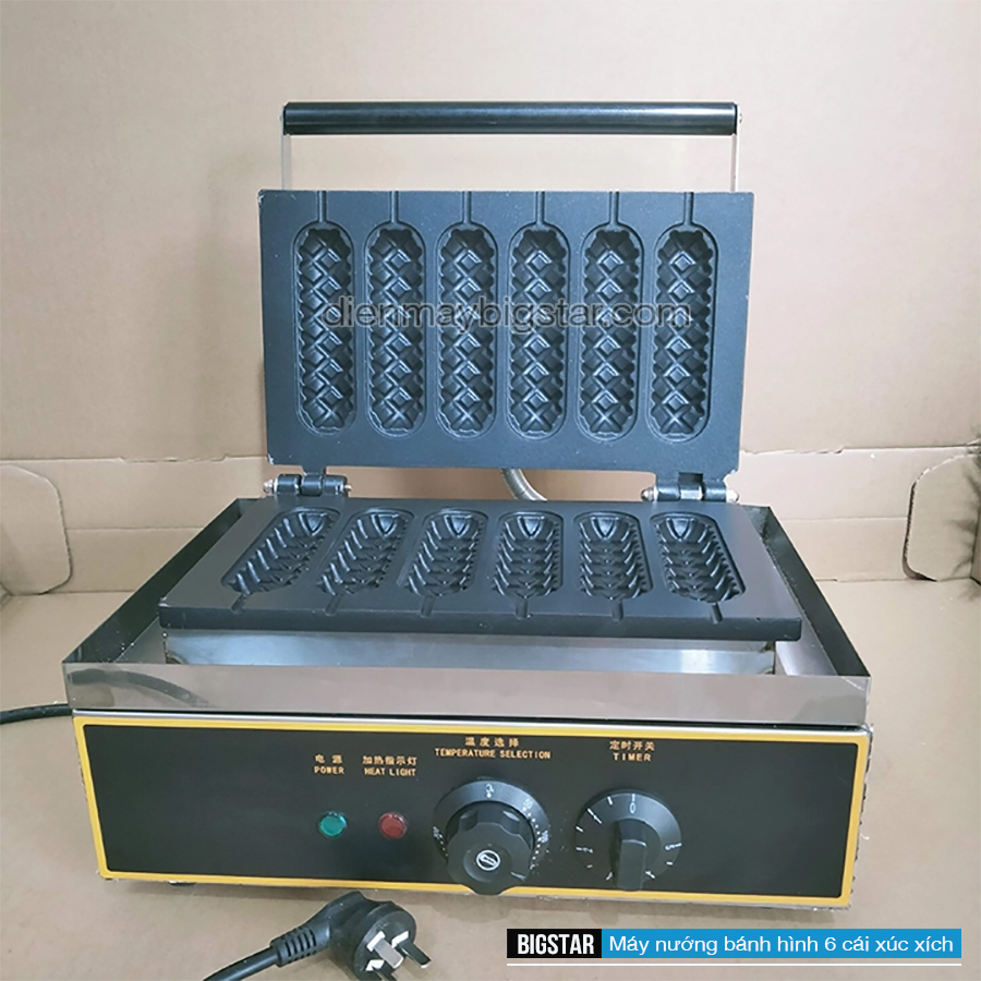  Máy nướng bánh hình 6 cái xúc xích