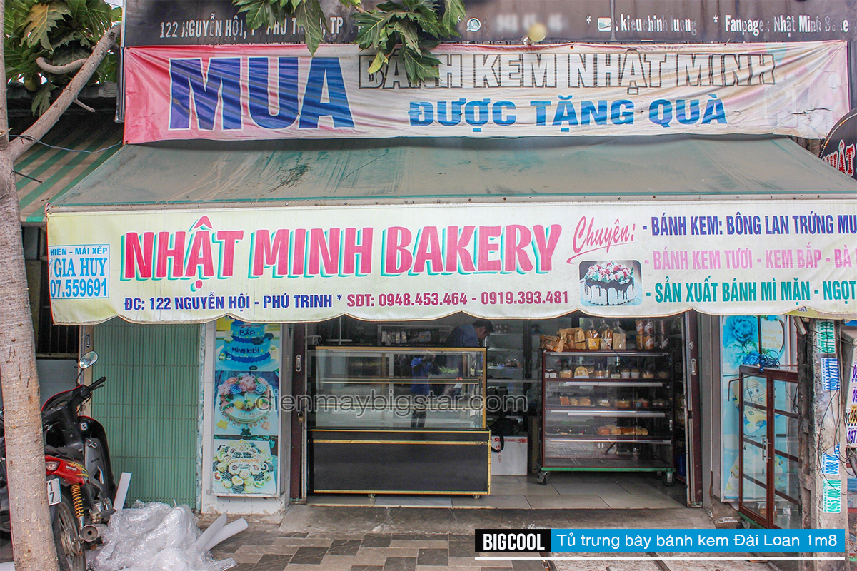 tu trung bay banh kem dai loan 1m8 1