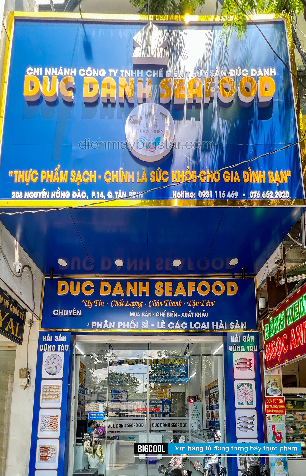 don hang tu dong trung bay thuc pham
