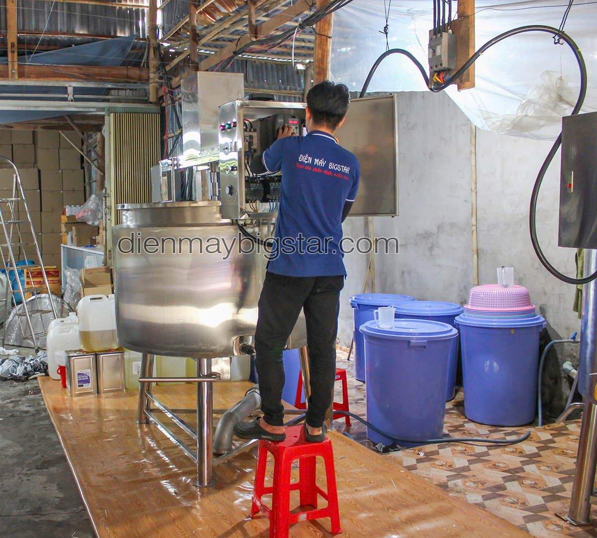 don hang noi nau co canh khuay 3 lop 800l giao tai an giang 2