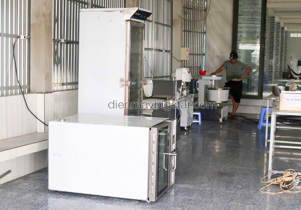 don hang day chuyen lam banh mi giao tai ca mau 2