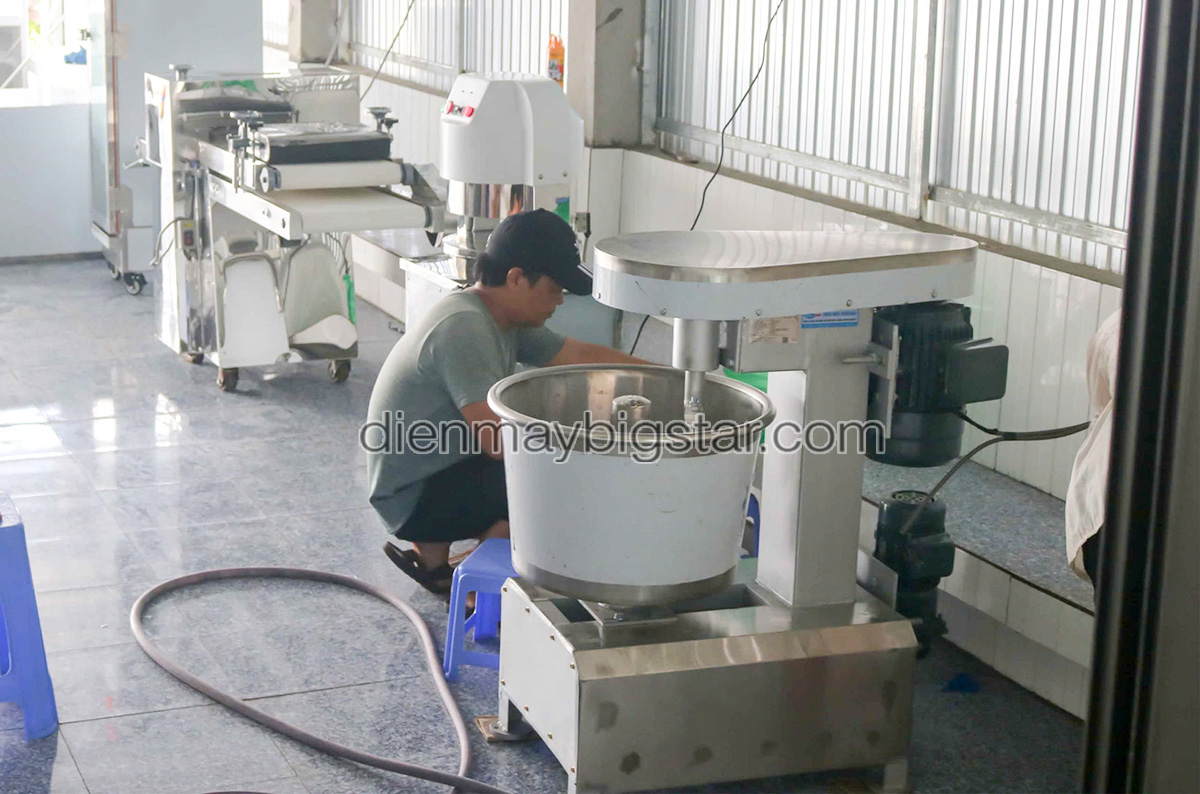 don hang day chuyen lam banh mi giao tai ca mau 5