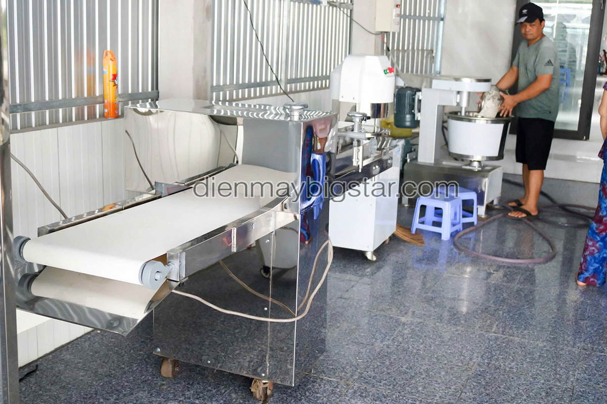 don hang day chuyen lam banh mi giao tai ca mau 7 1