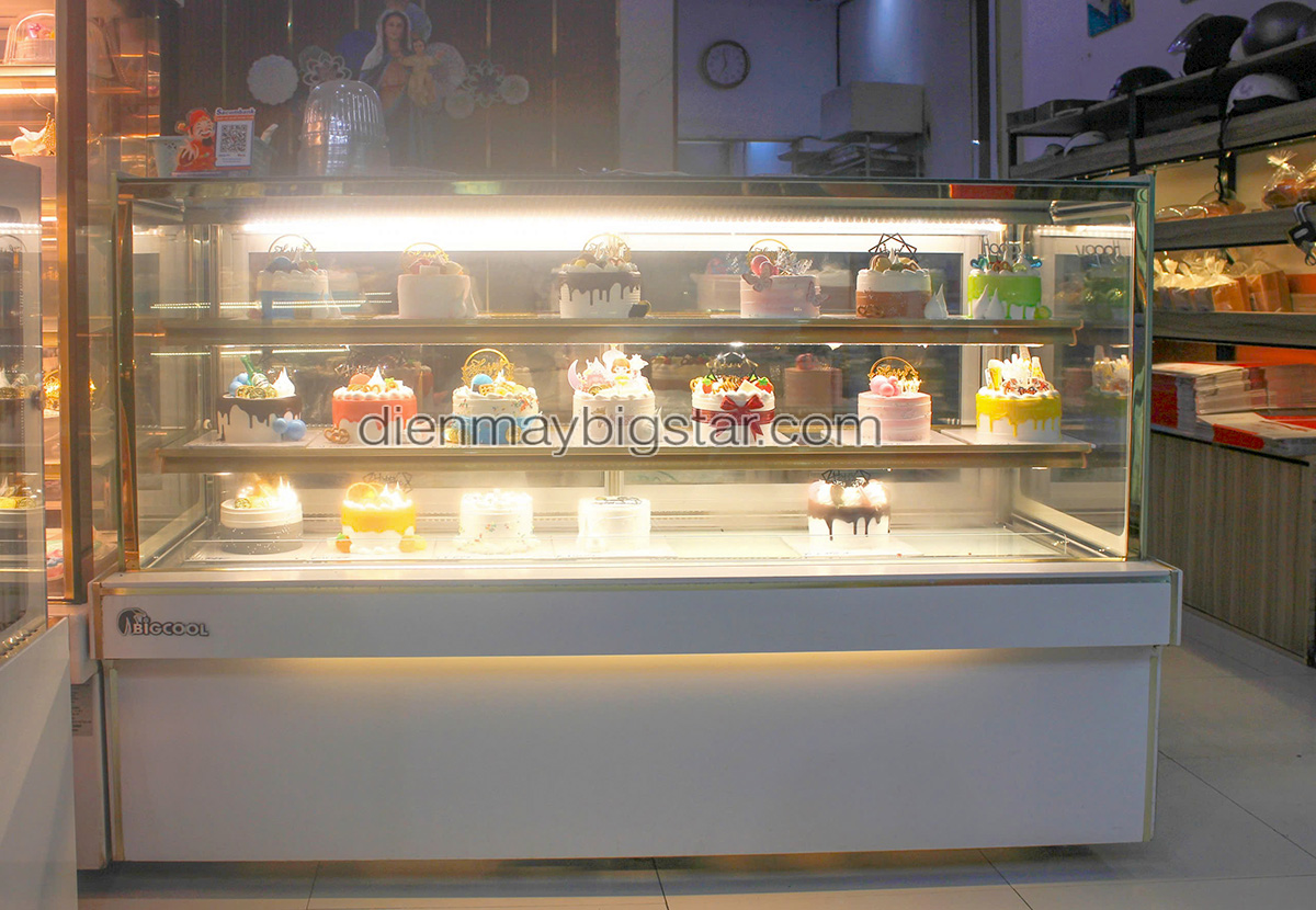 don hang tu trung bay banh kem 3 tang say mang giao tai can tho 1