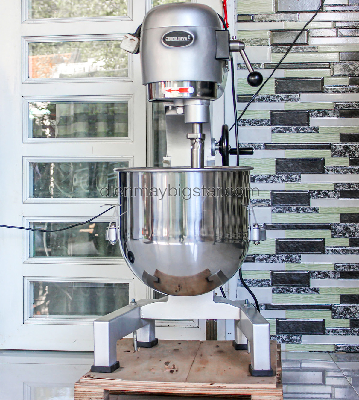 don hang lo nuong 1 tang 2 khay dien southstar tu mat 1 canh say kinh bigcool va may tron bot lam banh 20l berjaya giao tai binh thuan 3