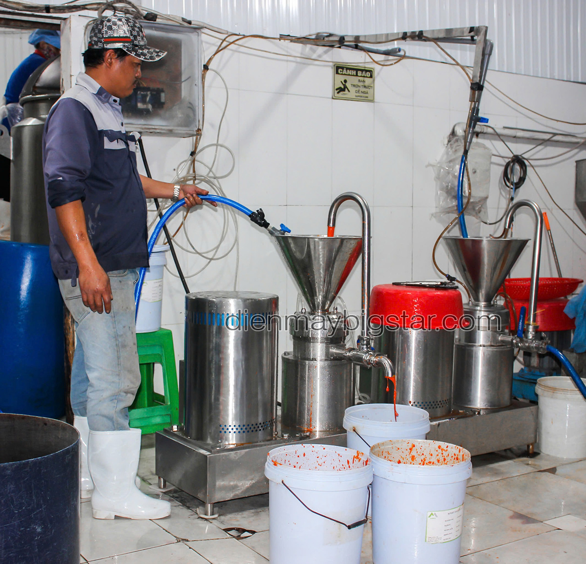 don hang may nghien cong nghiep JML 140 giao tai lam dong 2