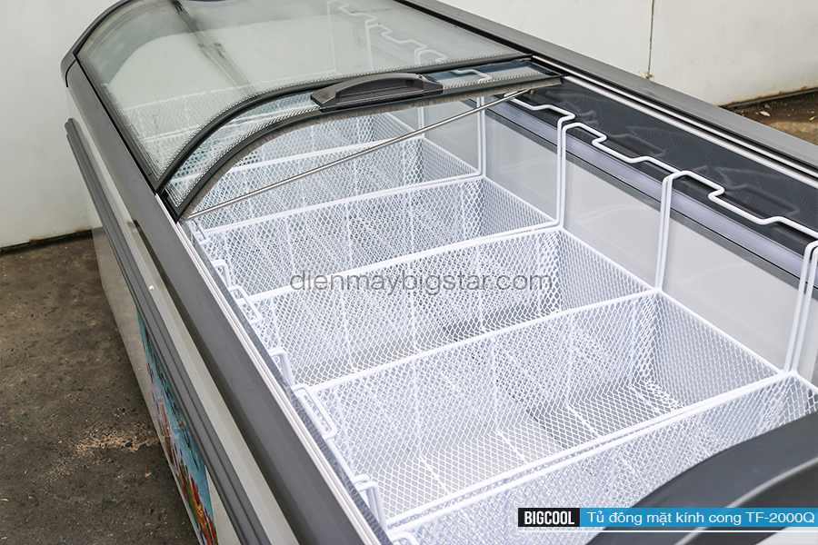 tủ đông trưng bày mặt kính