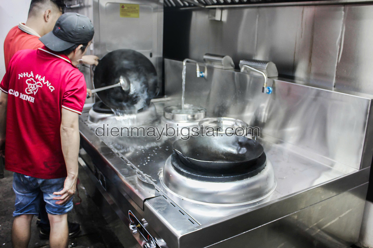 don hang bep a cong nghiep 2 hong dat 2m giao tai tinh long an