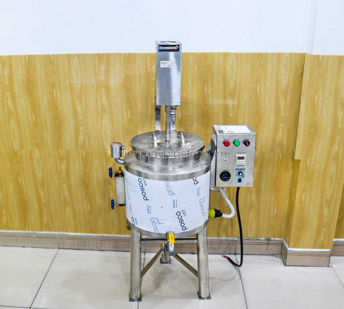 nồi nấu có cánh khuấy 3 lớp 30L