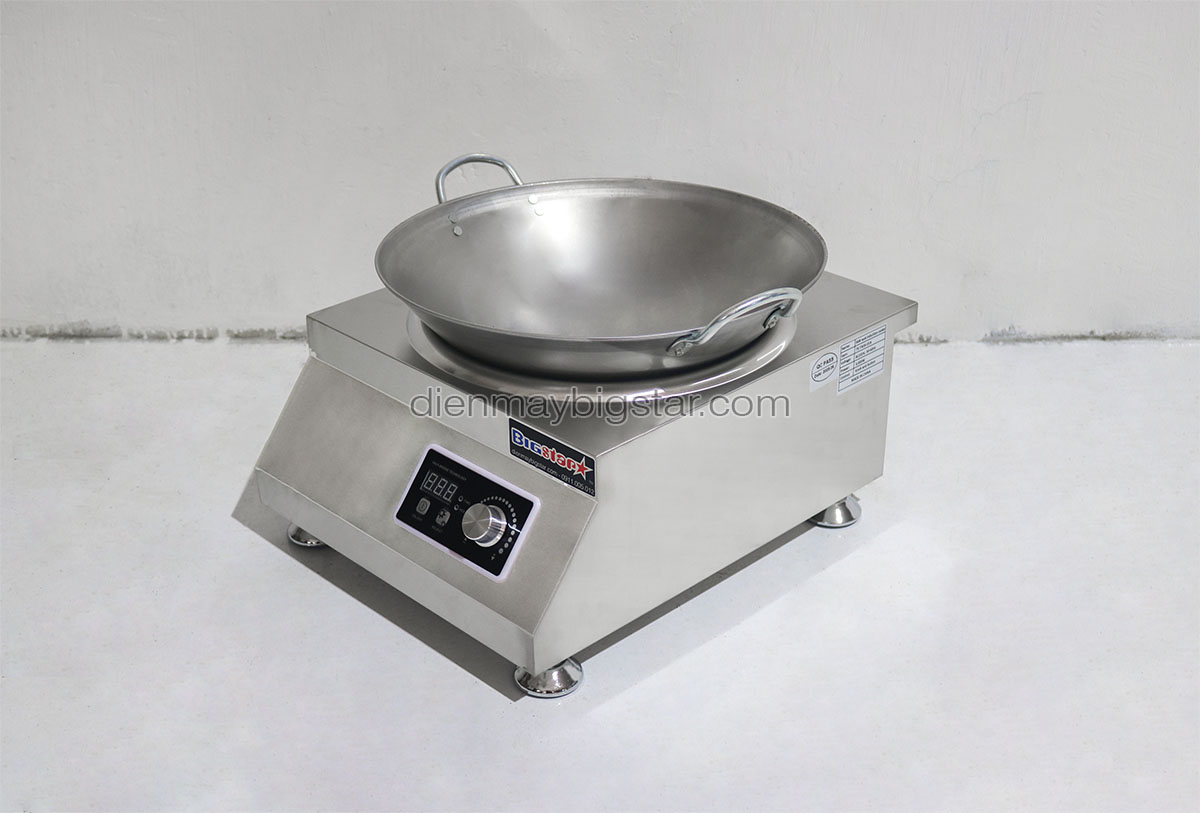 bep tu don xao de ban mat lom 300mm co hen gio 1.3