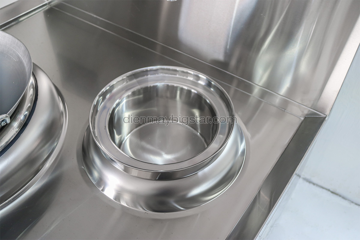 Bếp điện từ công nghiệp đơn chảo lõm rời có bầu nước 15kW 25 bep dien tu cong nghiep don chao lom roi co bau nuoc 15kw 4
