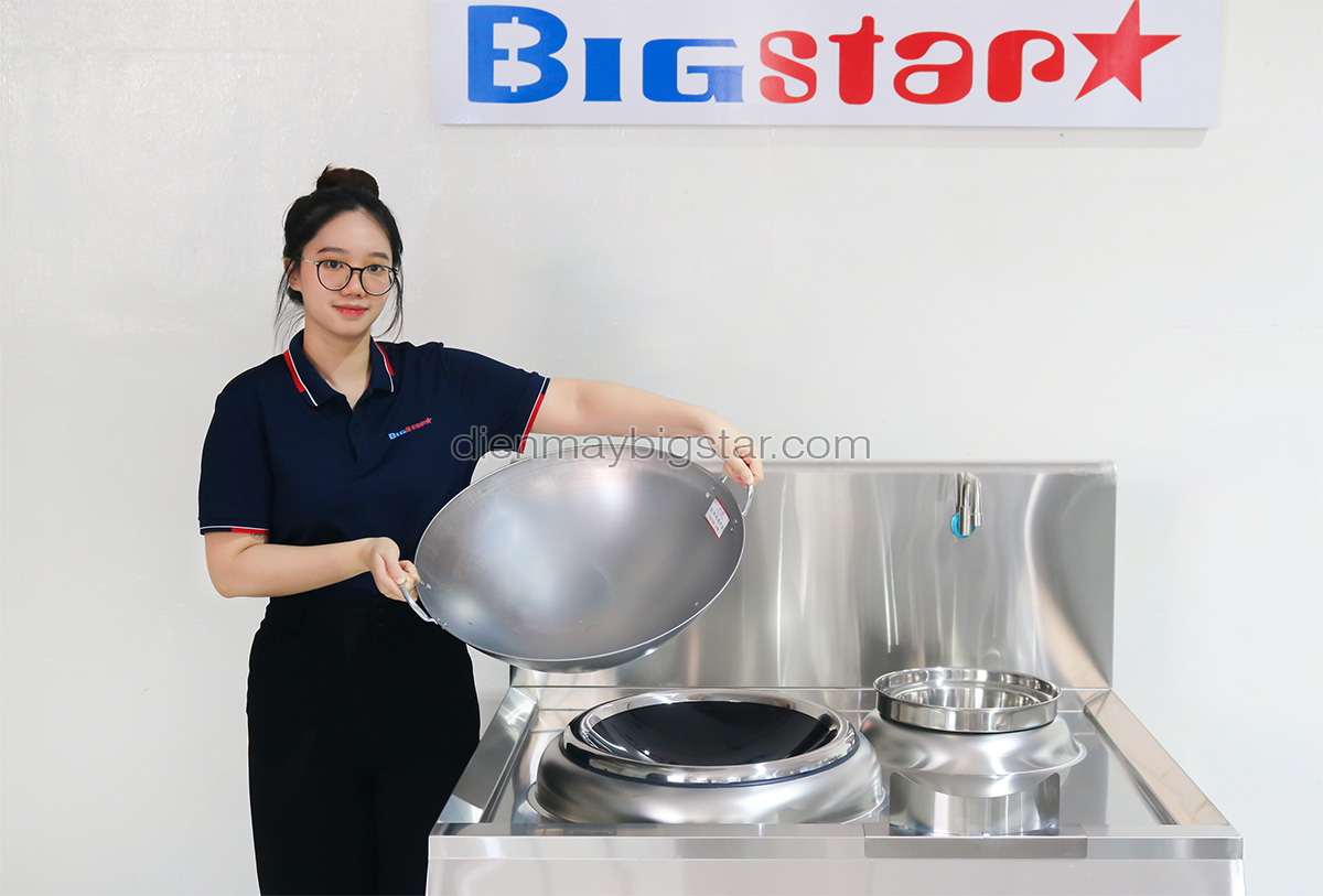 Bếp điện từ công nghiệp đơn chảo lõm rời có bầu nước 15kW 19 bep dien tu cong nghiep don chao lom roi co bau nuoc 15kw 6