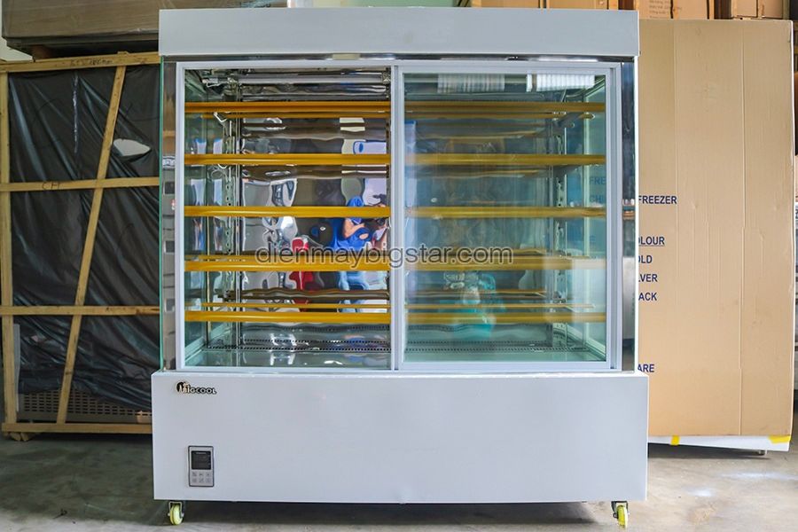 tu banh kem 5 tang kinh vuong 1800mm cua truoc