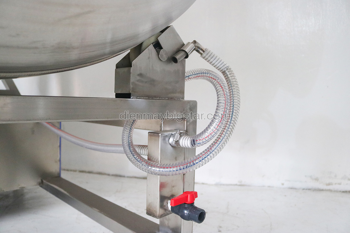 Máy trộn ướp thịt chân không tự động 600L VMT-600L 23 may tron uop thit chan khong tu dong tr 5