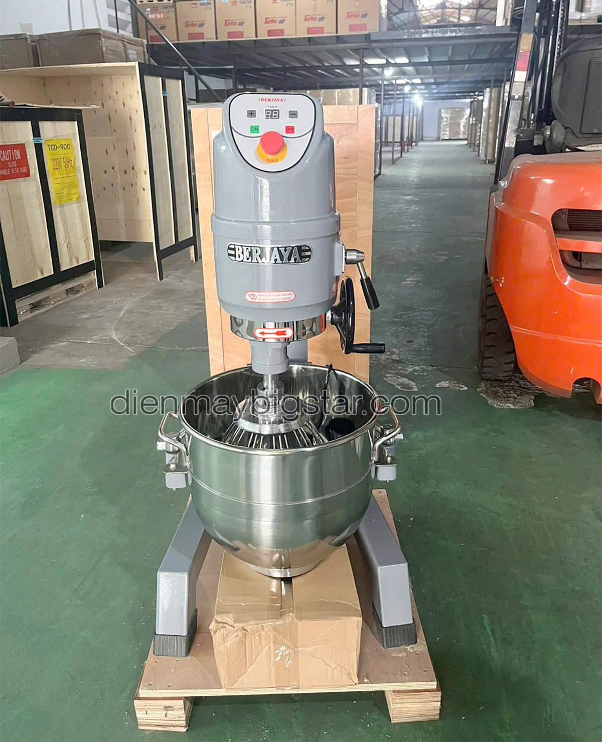 may tron bot lam banh 20l berjaya 7