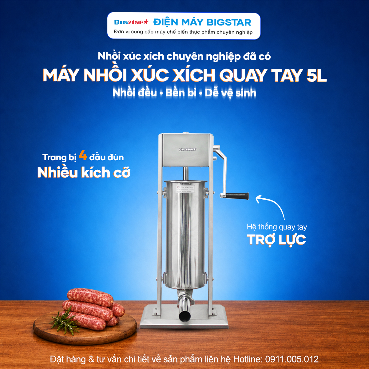 may nhoi xuc xich quay tay 5L banner