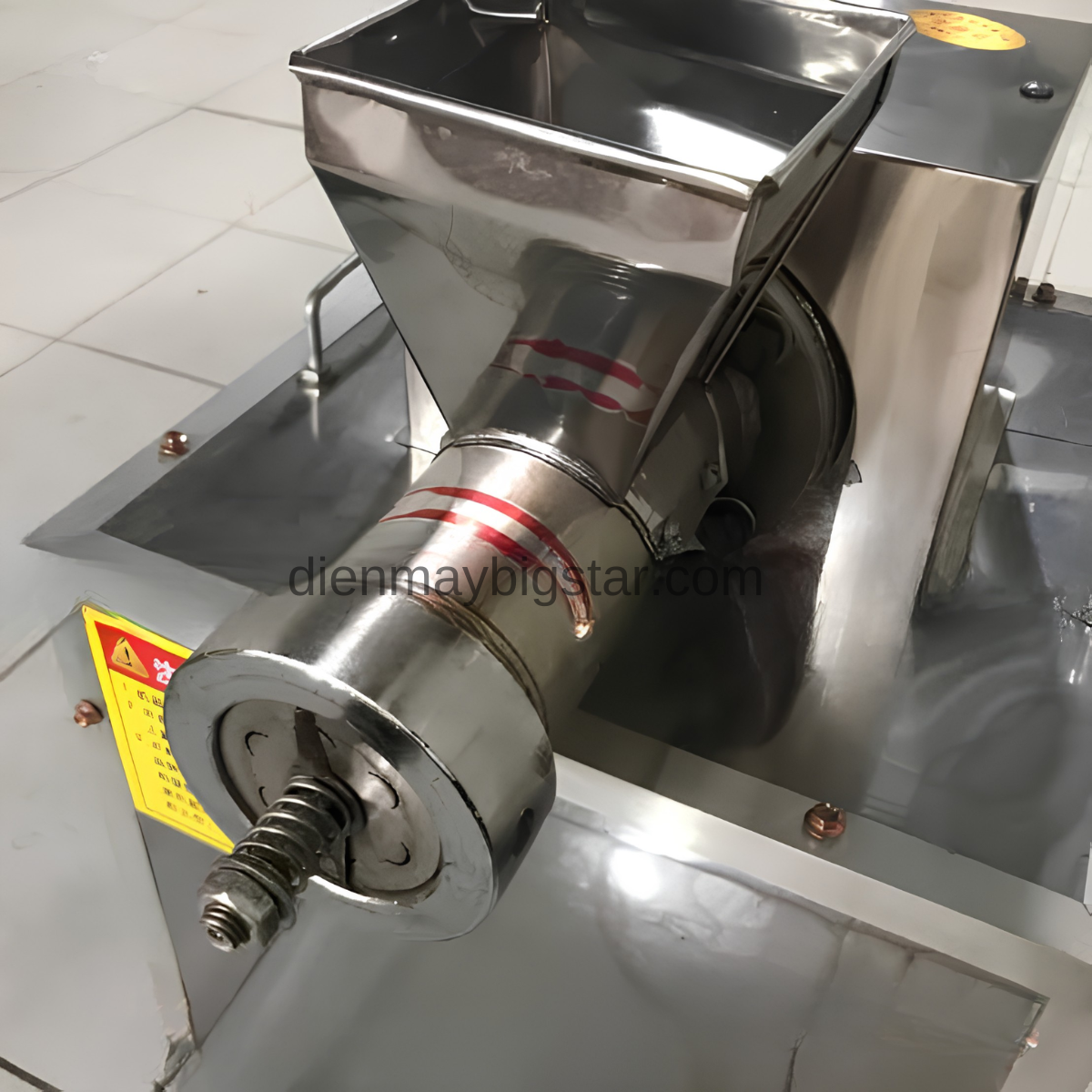 Máy làm nui công nghiệp TMC-HX100 19 may-lam-nui-tu-dong-7