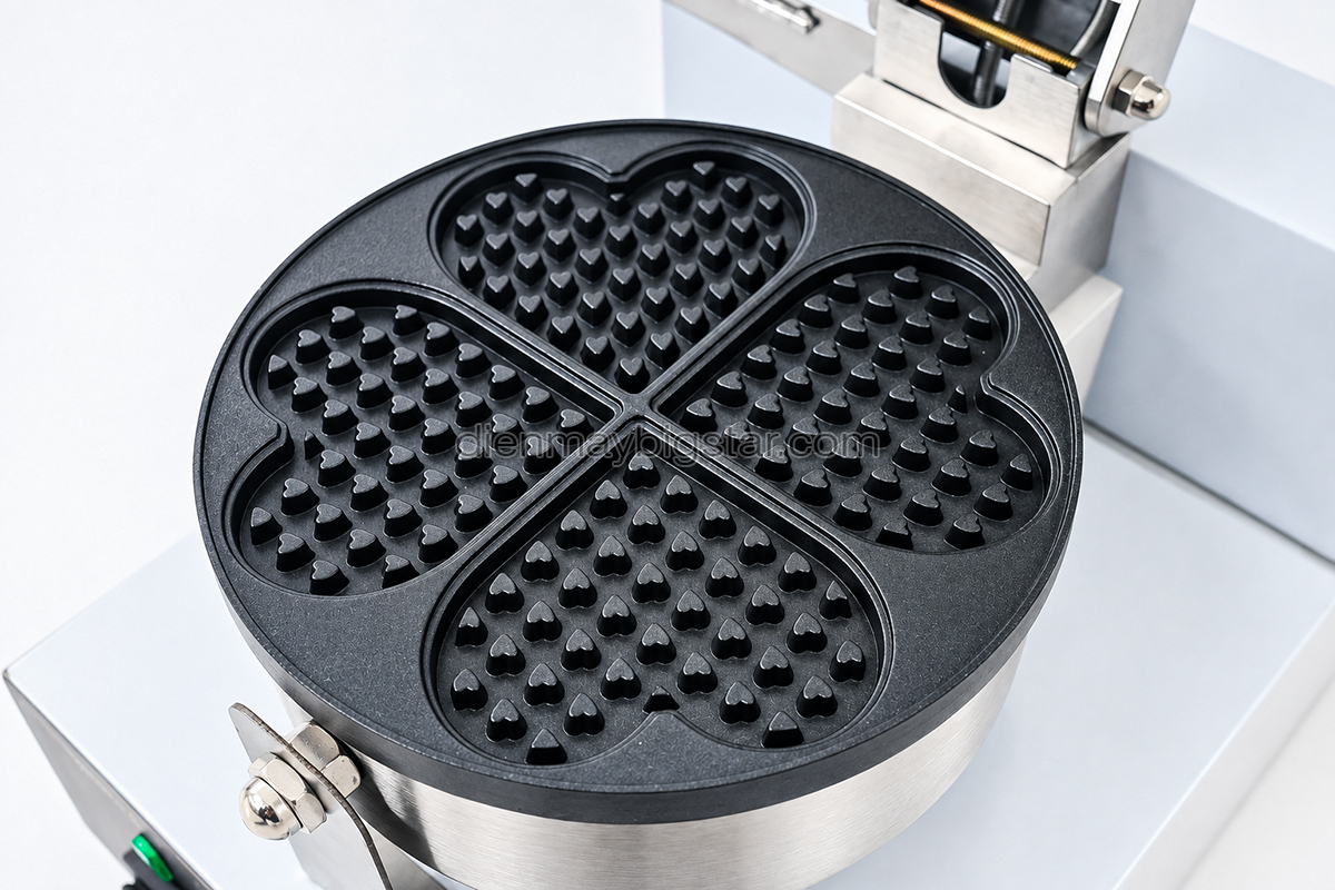 Máy làm bánh waffle 4 trái tim BS-4WF 18 may lam banh waffle 4 trai tim BS 4WF 9