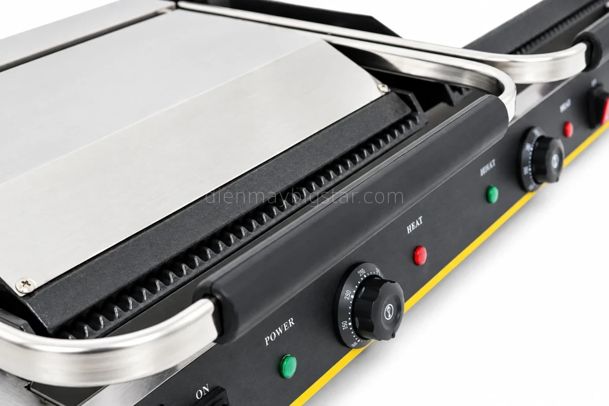 May kep nuong banh mi da nang doi 220V 4 4KW BS 813E 7